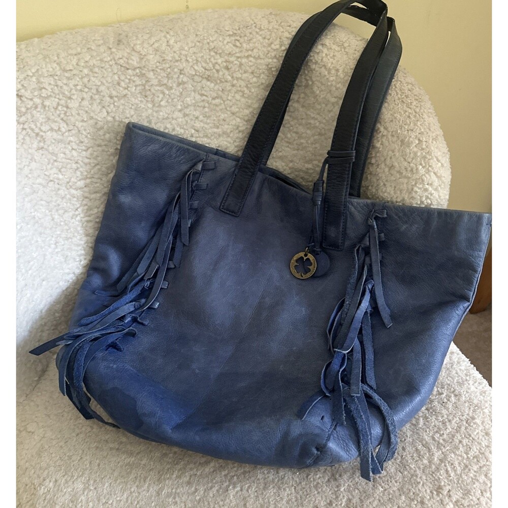 Lucky Brand Vtg Y2K Lrg Distressed Leather Hobo Tote Denium Blue Color W/Fringe